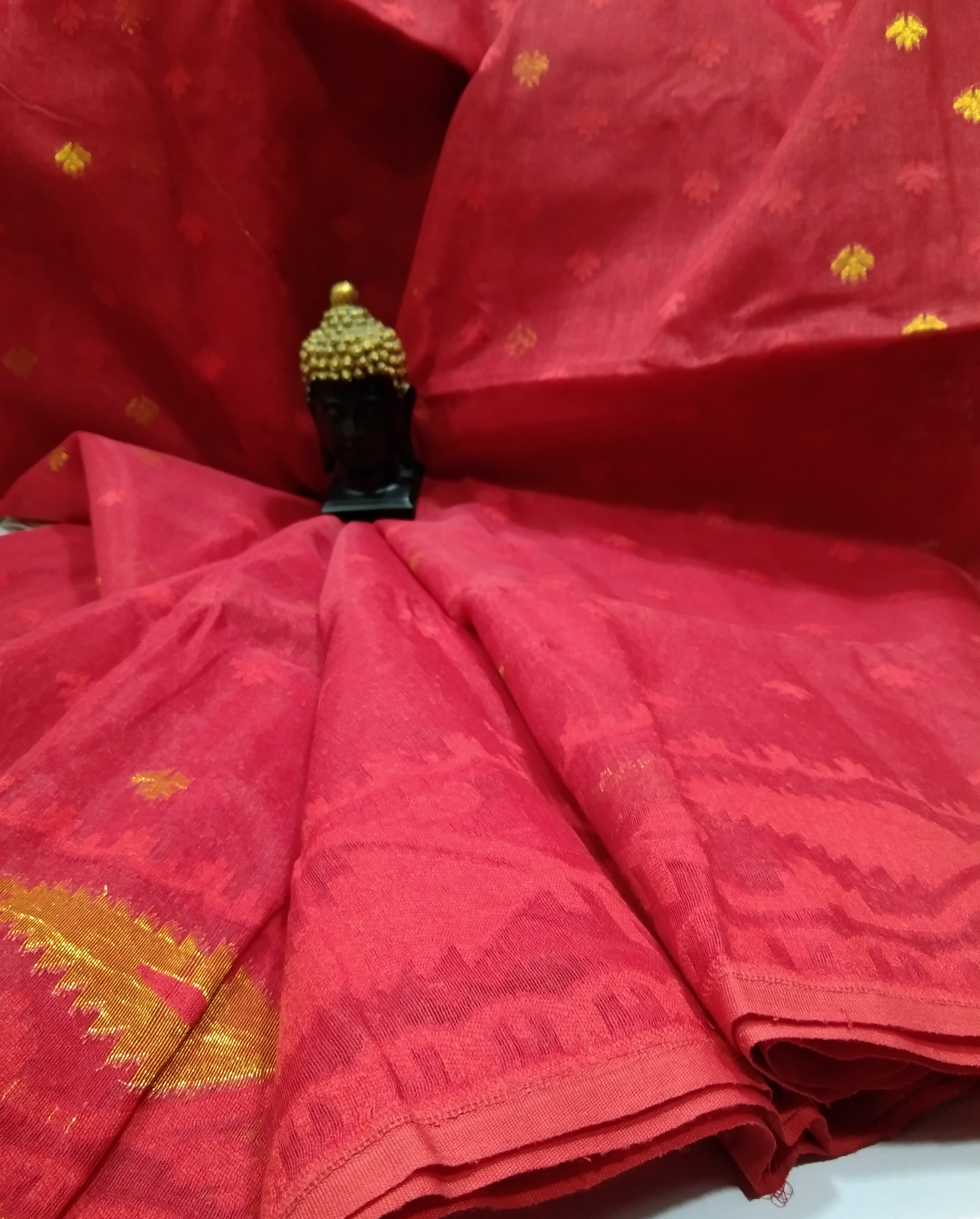 Sari Dhakai Red & Golden 