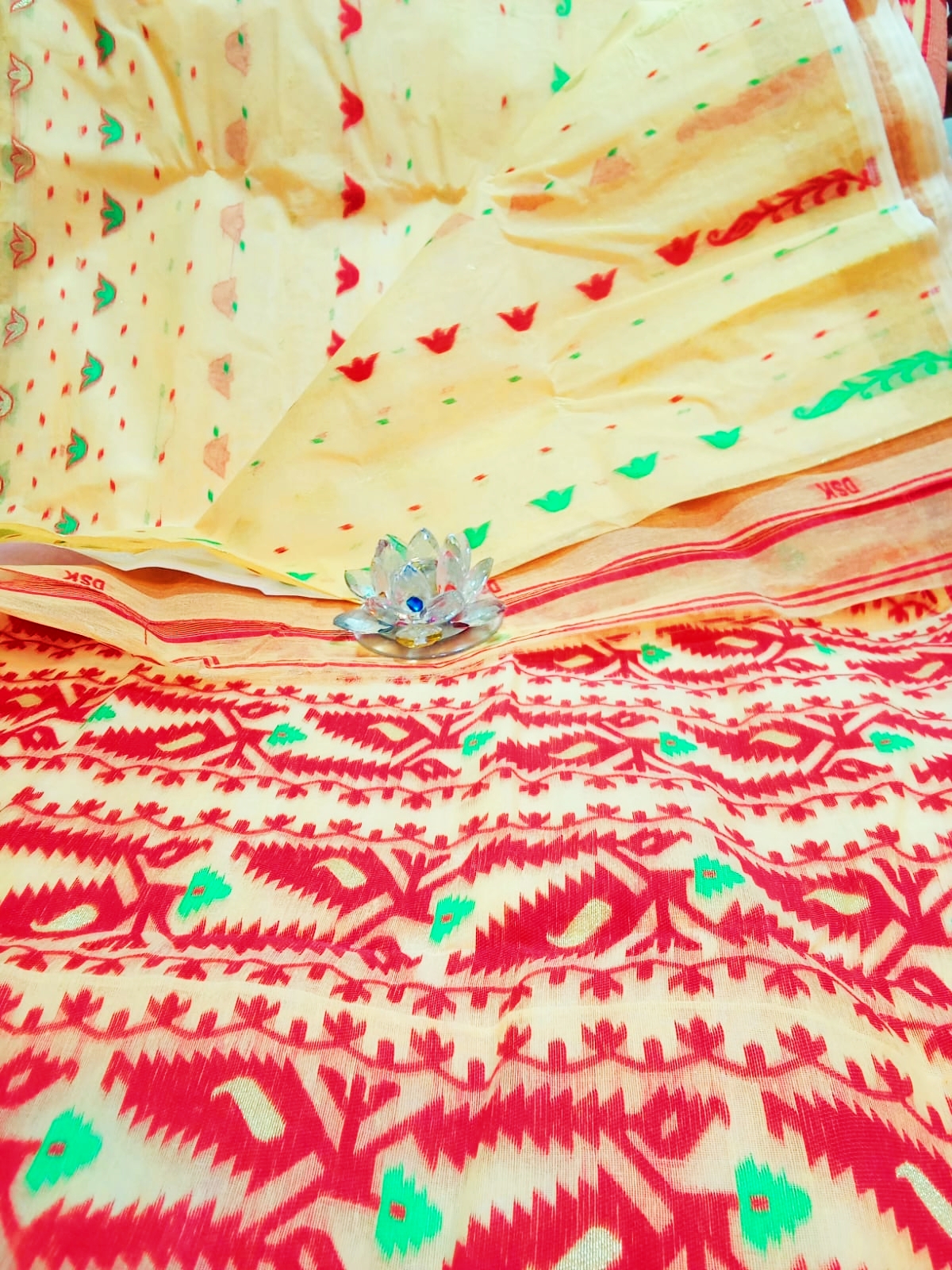 Sari Dhakai Cream & Red