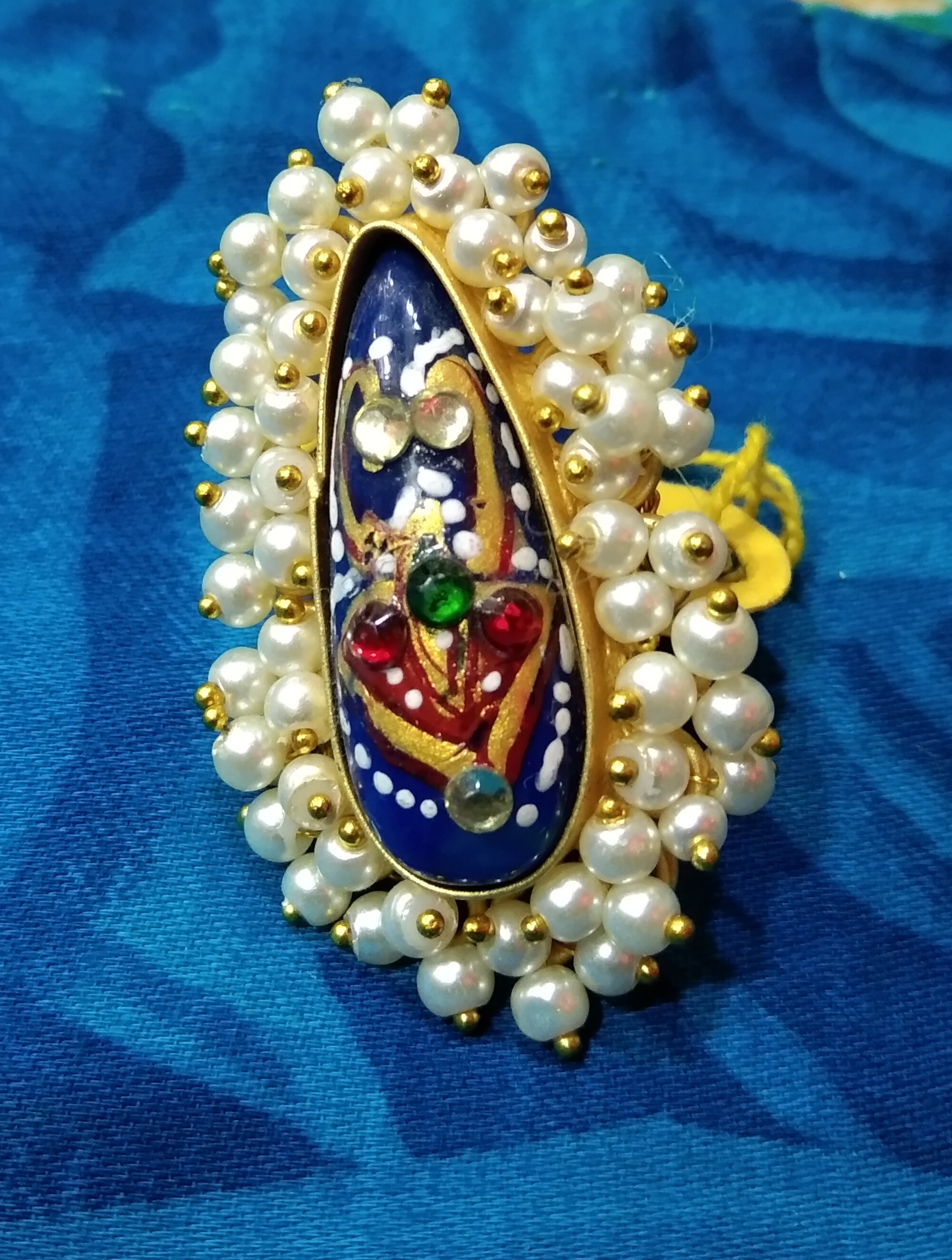 Ring Golden White Pearl & Blue Design 