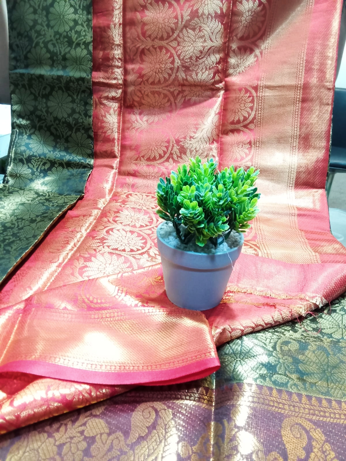 Sari Ganga Silk Black & Maroon 8