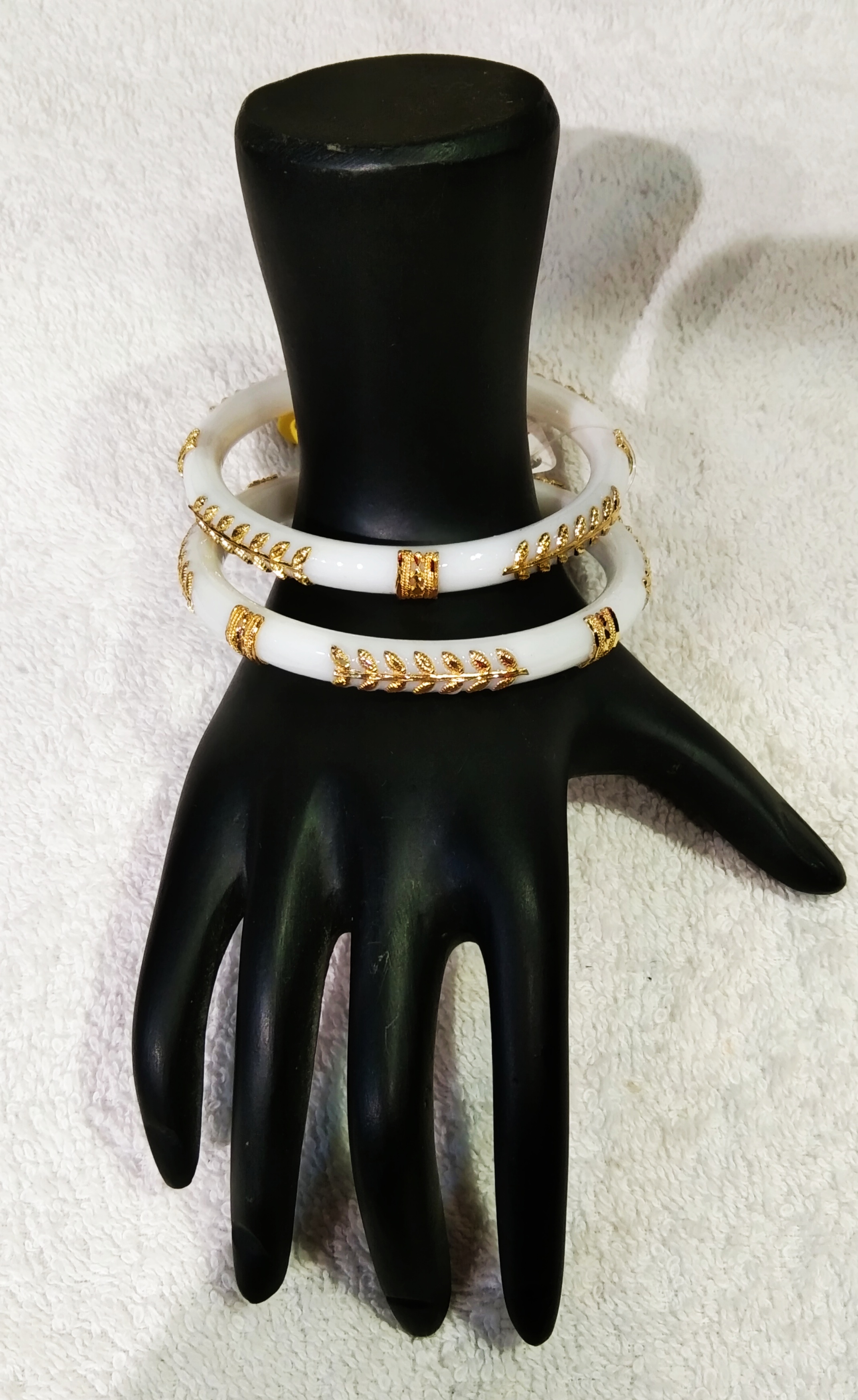 Sakha Gold Plated White leave Design  5(26.08.25)